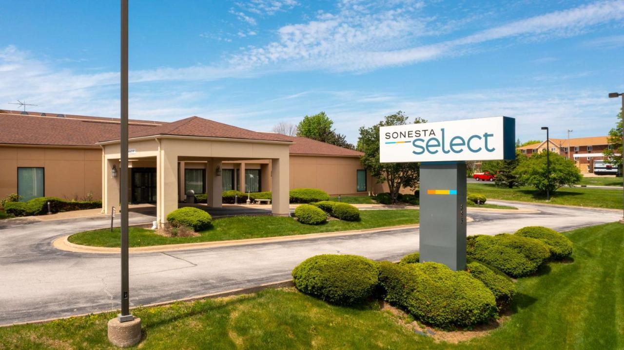 Iowa Inn Bettendorf Quad Cities Екстериор снимка