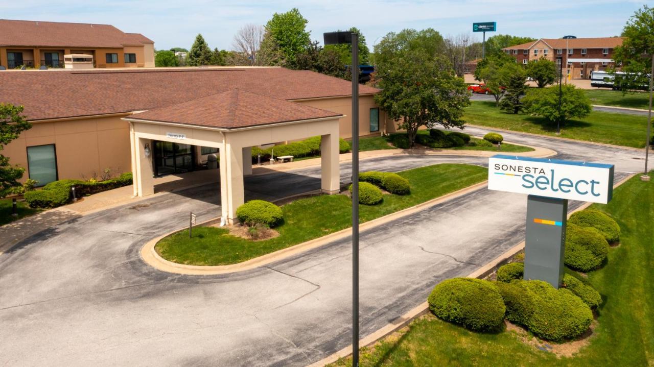 Iowa Inn Bettendorf Quad Cities Екстериор снимка
