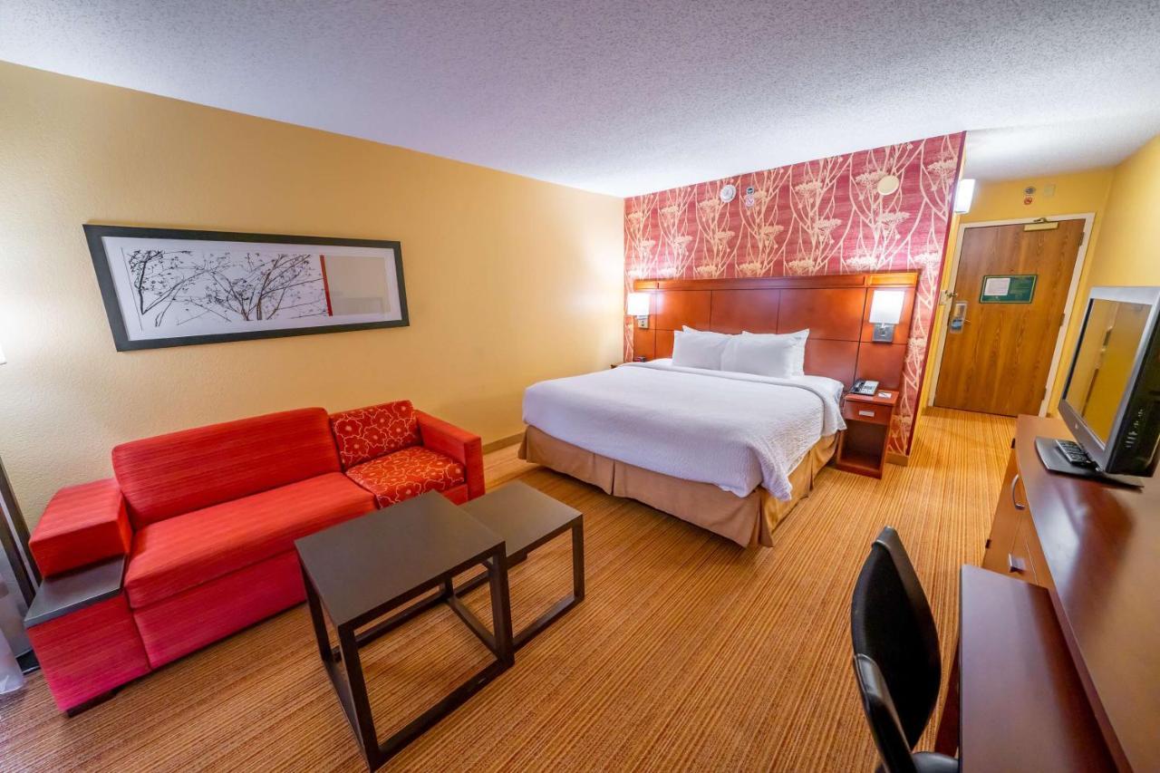 Iowa Inn Bettendorf Quad Cities Екстериор снимка